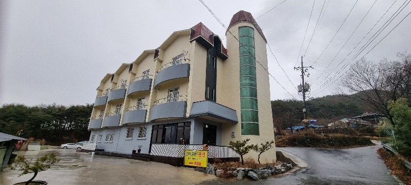 https://yaimg.yanolja.com/v5/2025/06/20/01/6854beecab5b45.62910207.jpeg