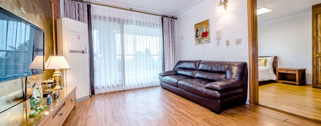 https://yaimg.yanolja.com/v5/2025/06/20/03/6854d5f760fa10.01085032.jpg