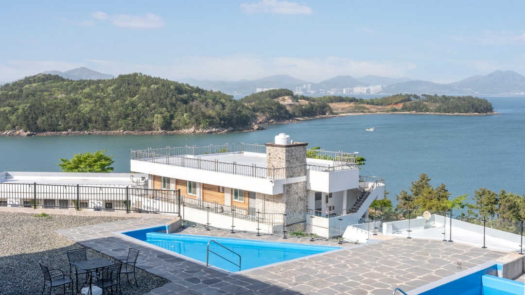 https://yaimg.yanolja.com/v5/2025/06/27/06/685e3b34a04431.11625308.jpg