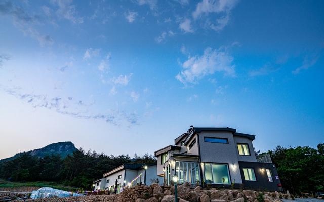 문경 더폴라리스펜션