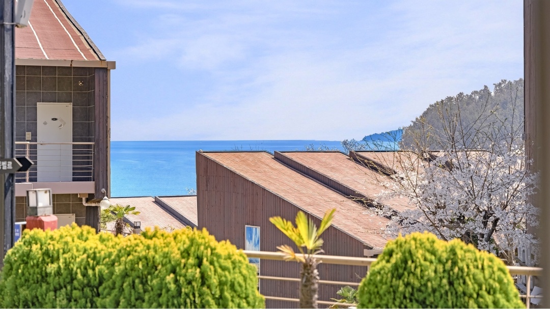 https://yaimg.yanolja.com/v5/2025/07/01/08/6863971aa87ff8.26929299.jpg