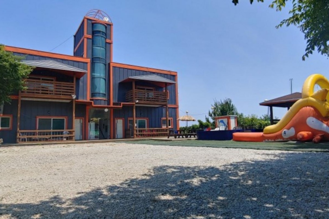 https://yaimg.yanolja.com/v5/2025/07/01/09/6863a7d4b78cb7.22598288.jpg