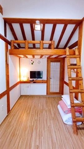 https://yaimg.yanolja.com/v5/2025/07/04/03/686747ab4cb3c0.22143329.jpg
