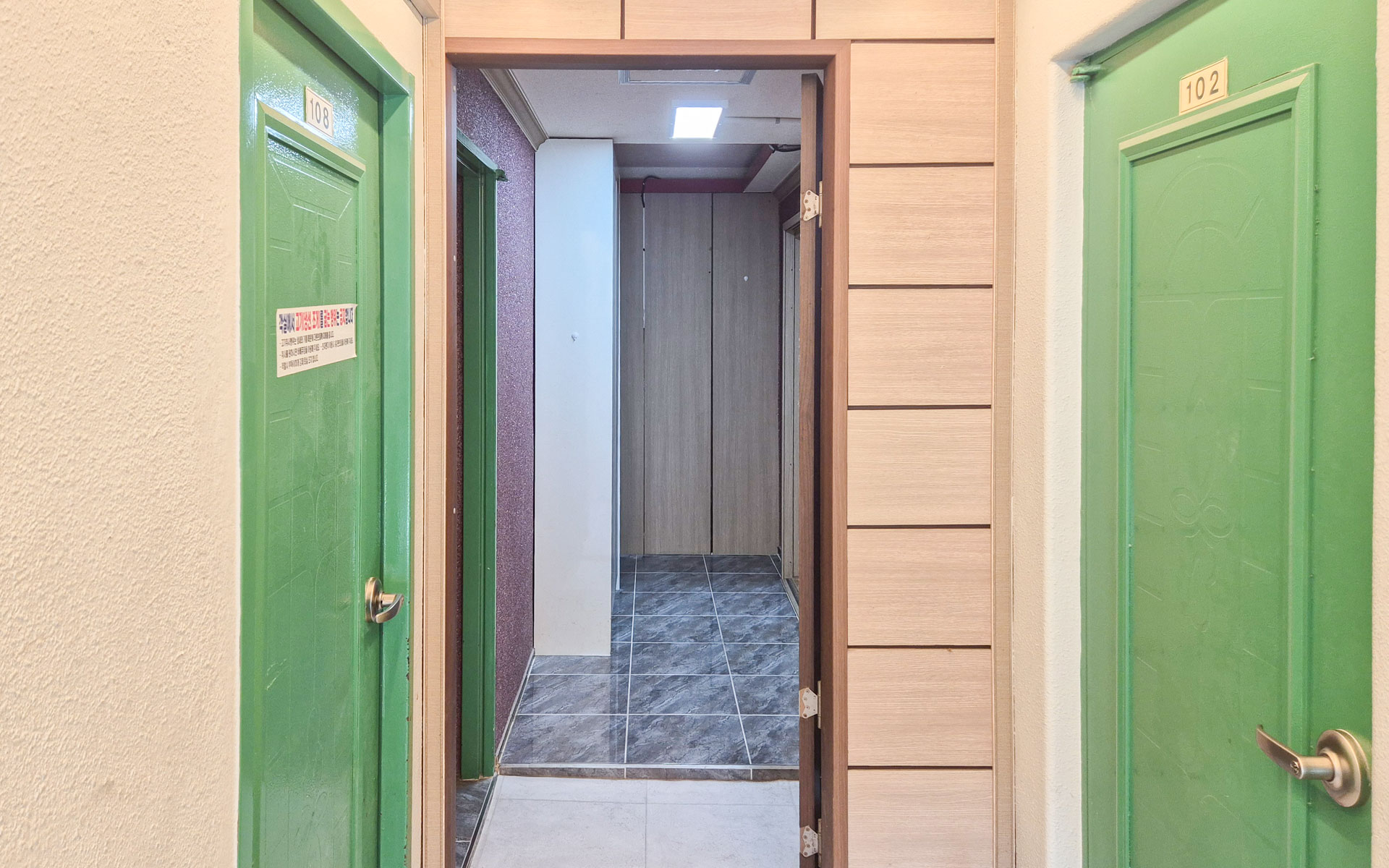 https://yaimg.yanolja.com/v5/2025/07/09/07/686e1aeae320a2.51389345.jpg