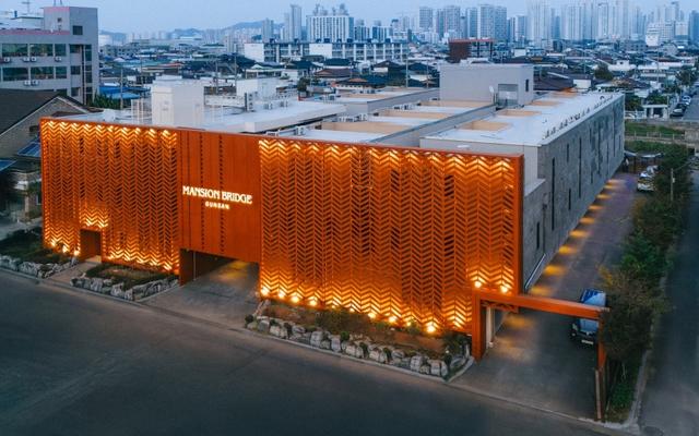 군산 호텔 맨션브릿지