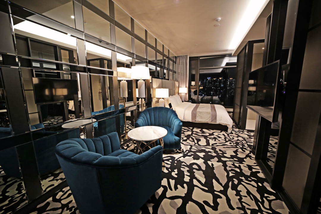 room detail thumbnail 0