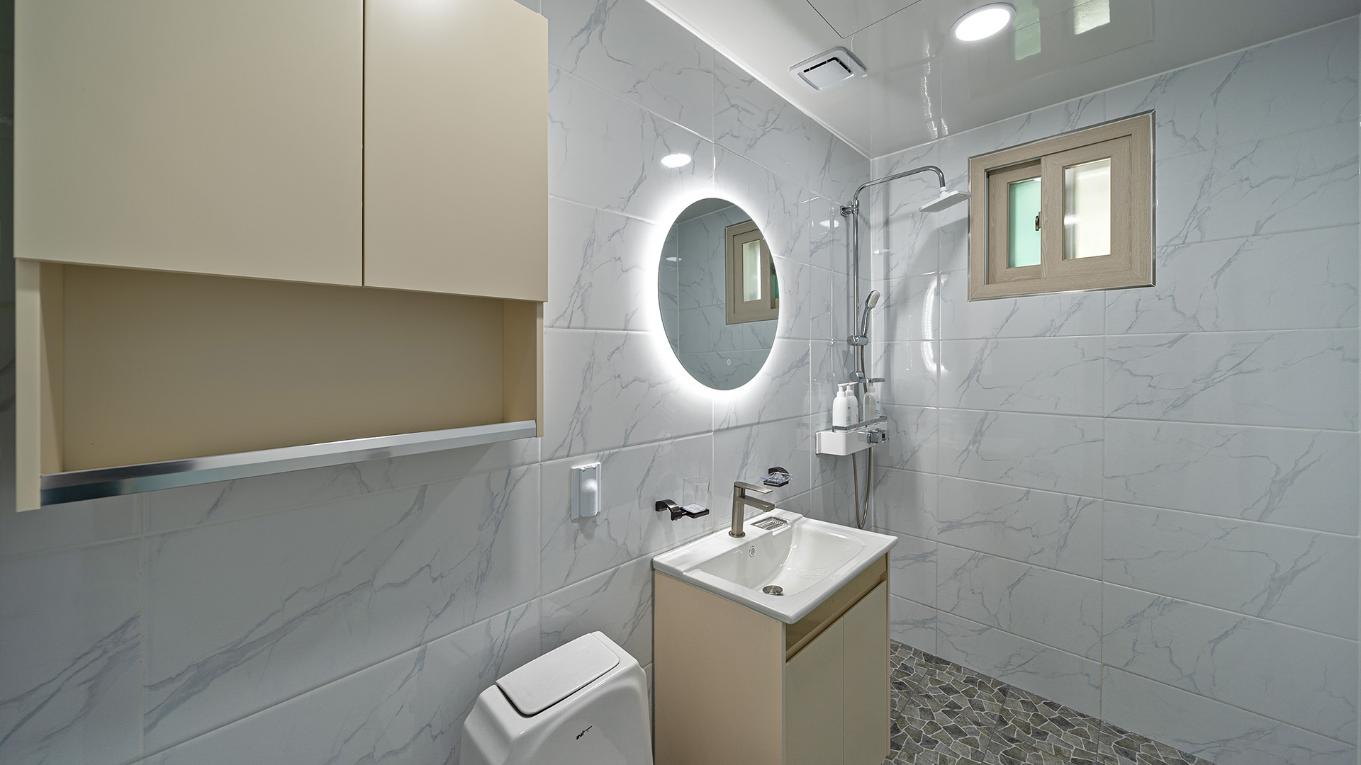https://yaimg.yanolja.com/v5/2025/07/15/01/6875ab043ceef1.48214267.jpg