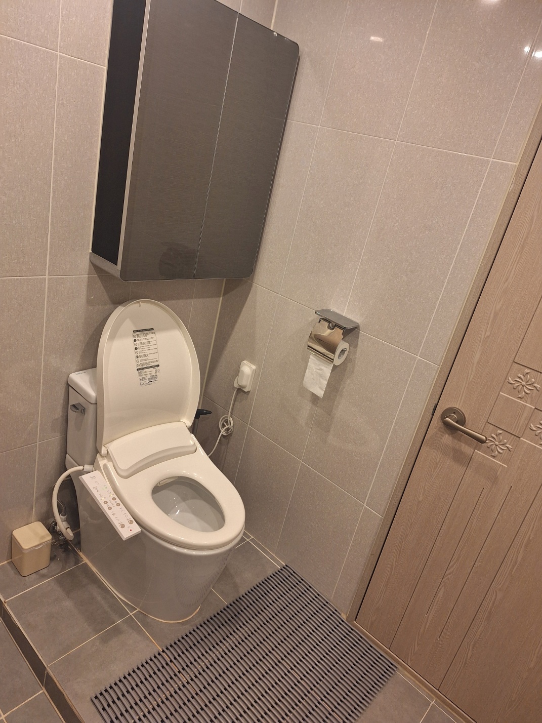 https://yaimg.yanolja.com/v5/2025/07/15/01/6875b23c0eeed7.35724119.jpg