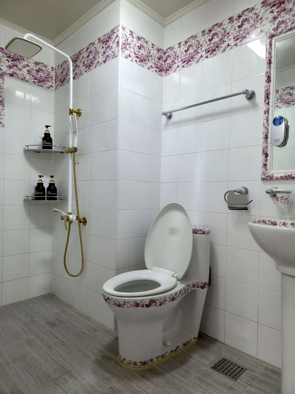 https://yaimg.yanolja.com/v5/2025/07/15/07/6876045d6b7e34.95871212.jpg