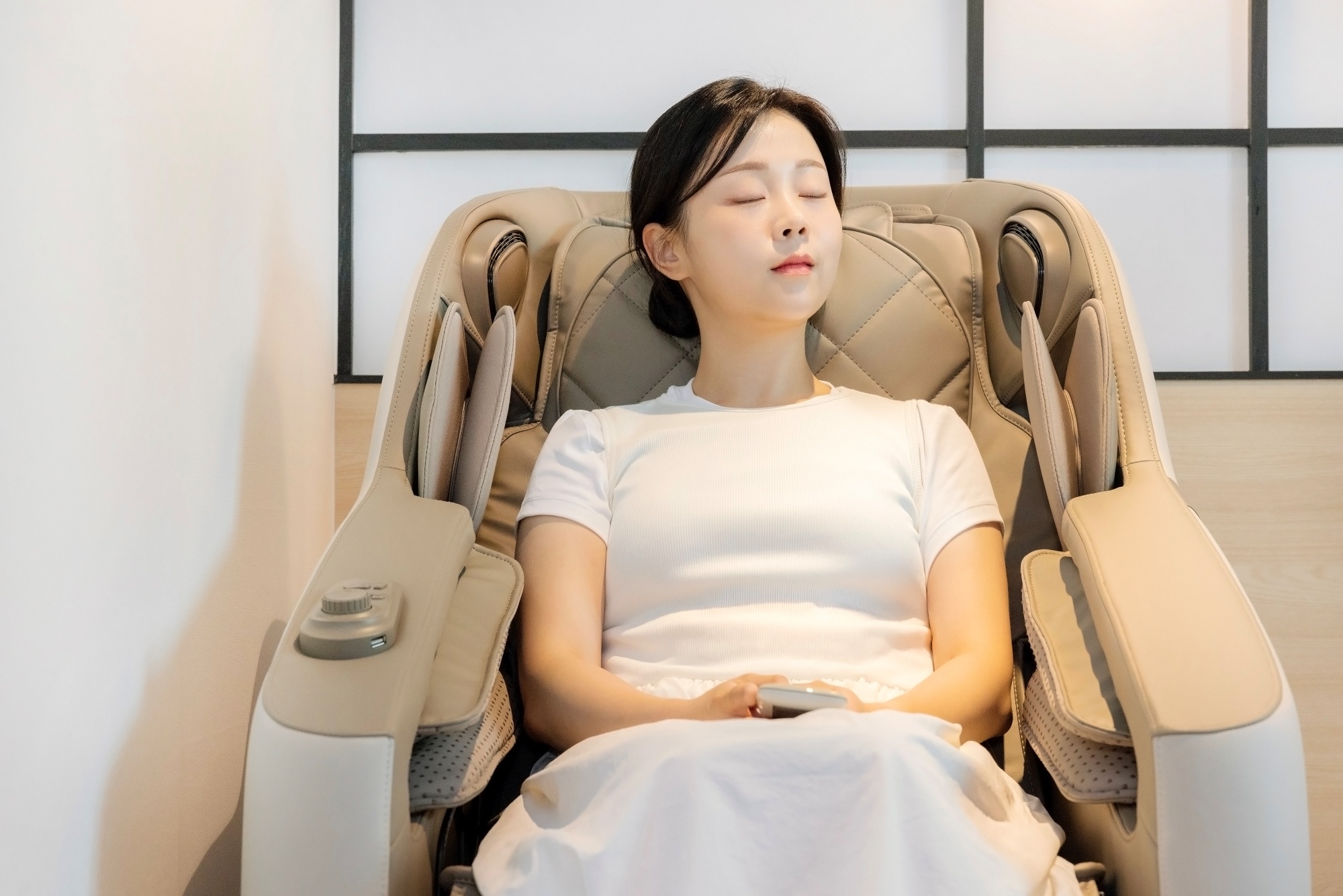 마사지 - Massage machine(65인치 TV, 넷플릭스 무료시청, 마사지기계 구비, 금연)
