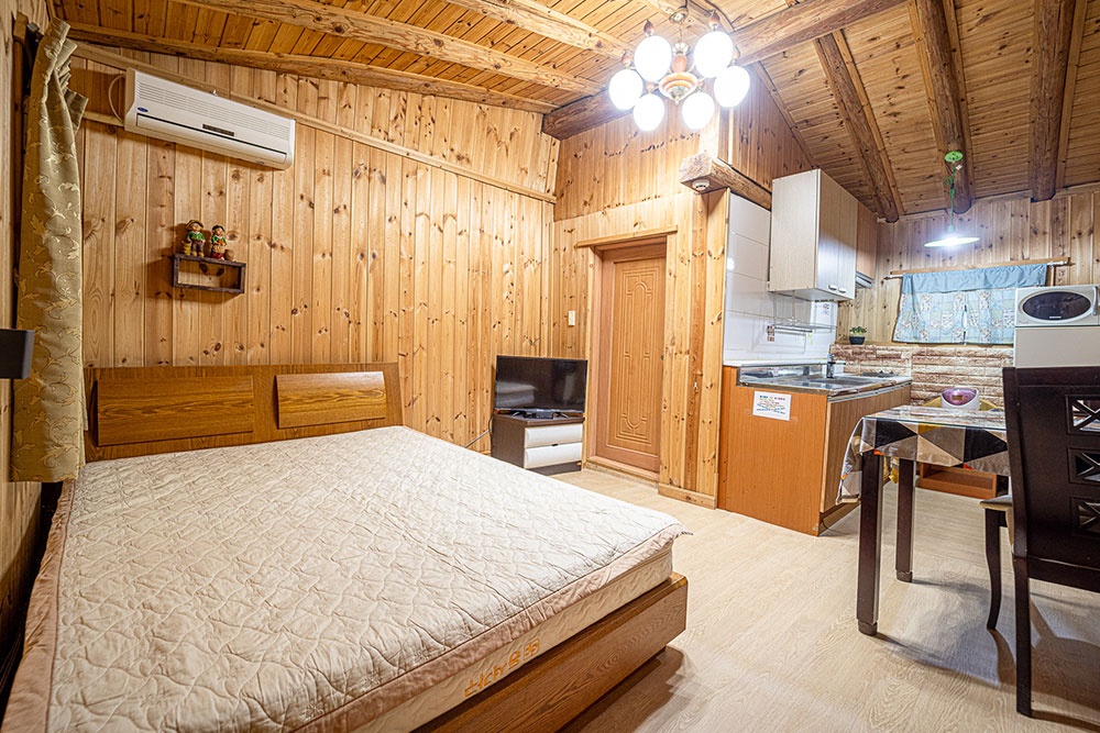 https://yaimg.yanolja.com/v5/2025/07/18/02/6879b34ab5c544.93597671.jpg