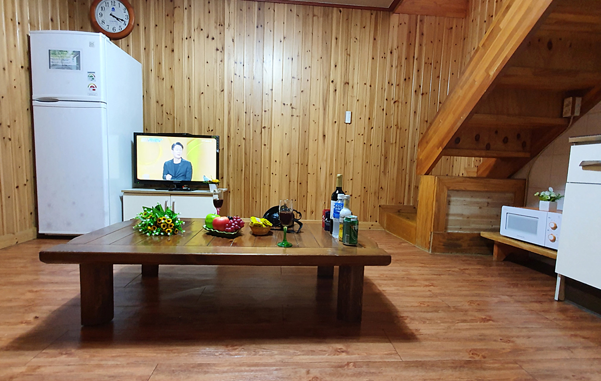 https://yaimg.yanolja.com/v5/2025/07/18/07/6879f205420be1.95407725.jpg