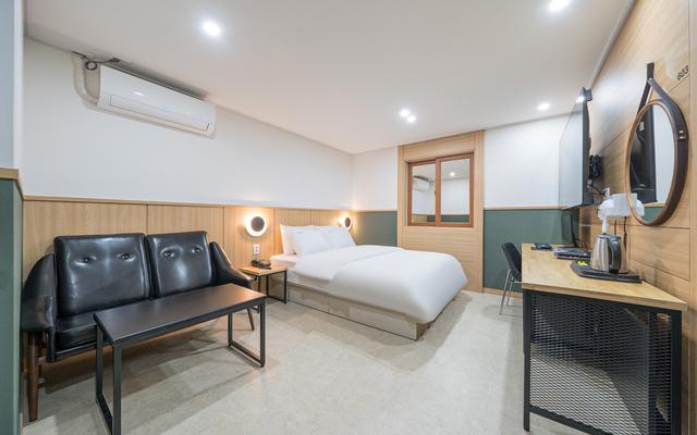 신촌 슈미에르호텔