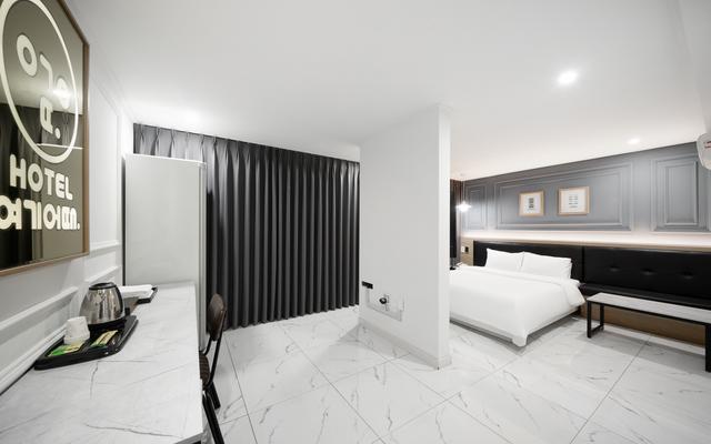 광주 백운동 여기어때