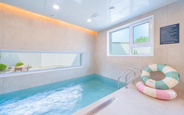 춘천 월하담풀빌라