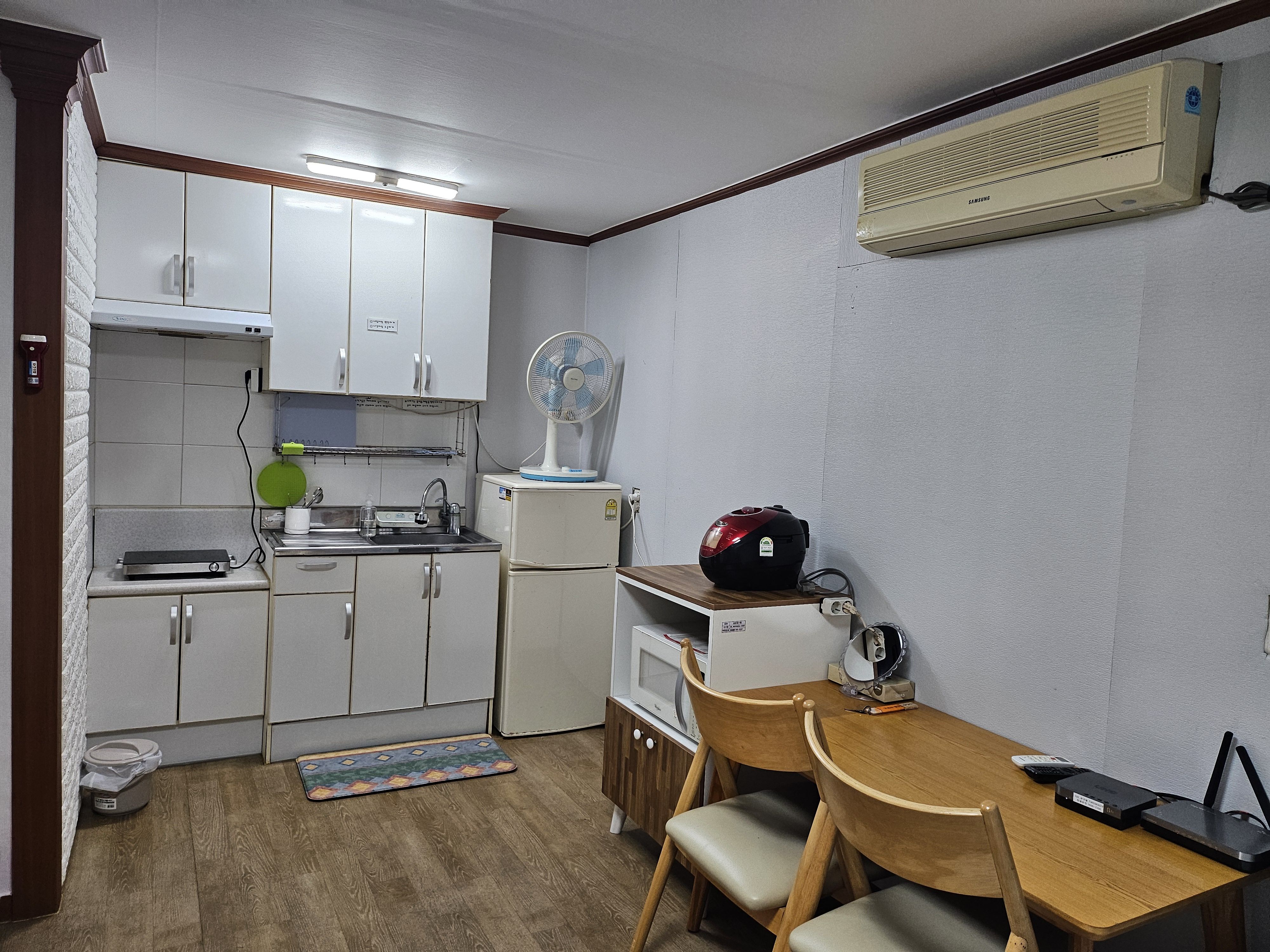 https://yaimg.yanolja.com/v5/2025/07/31/01/688acc5641e764.94461216.jpg