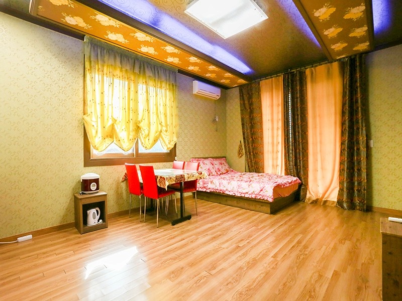 https://yaimg.yanolja.com/v5/2025/08/05/09/6891cf26d3fab5.66384580.jpg