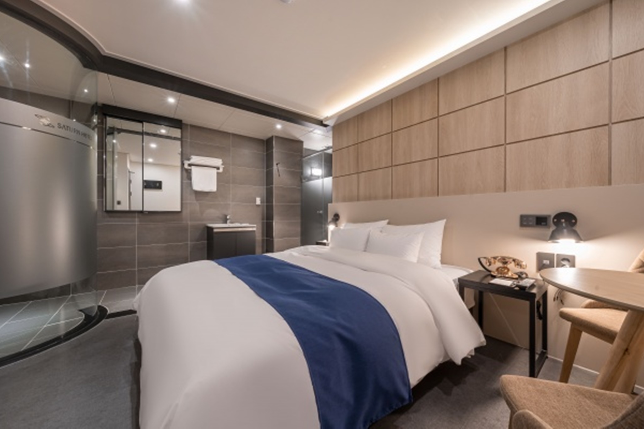 room detail thumbnail 0
