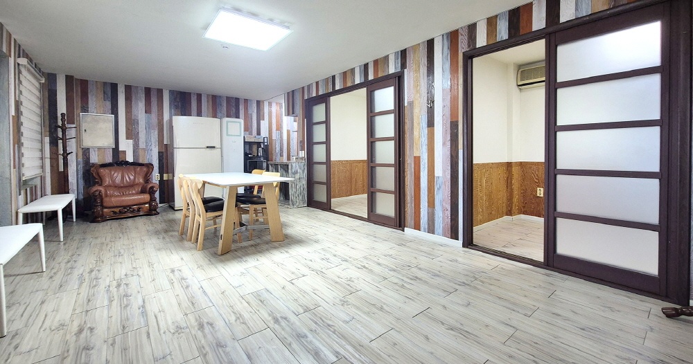 https://yaimg.yanolja.com/v5/2025/08/07/07/689455a9cd96c2.01374955.jpg