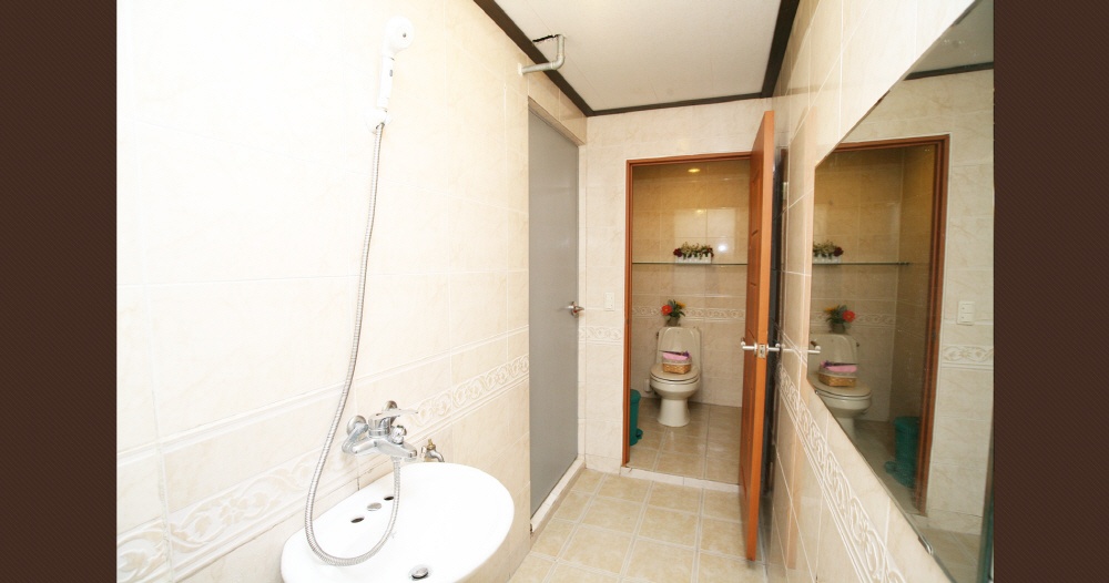 https://yaimg.yanolja.com/v5/2025/08/07/07/689455a9d333b1.89337471.jpg