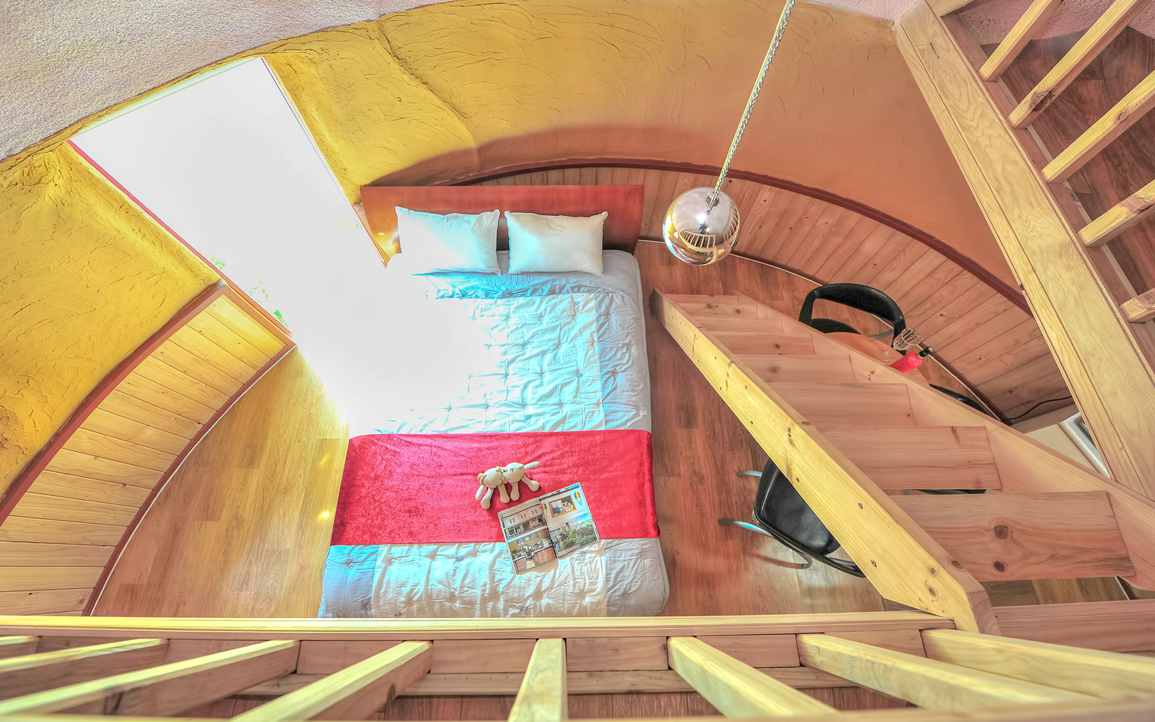 room detail thumbnail 0