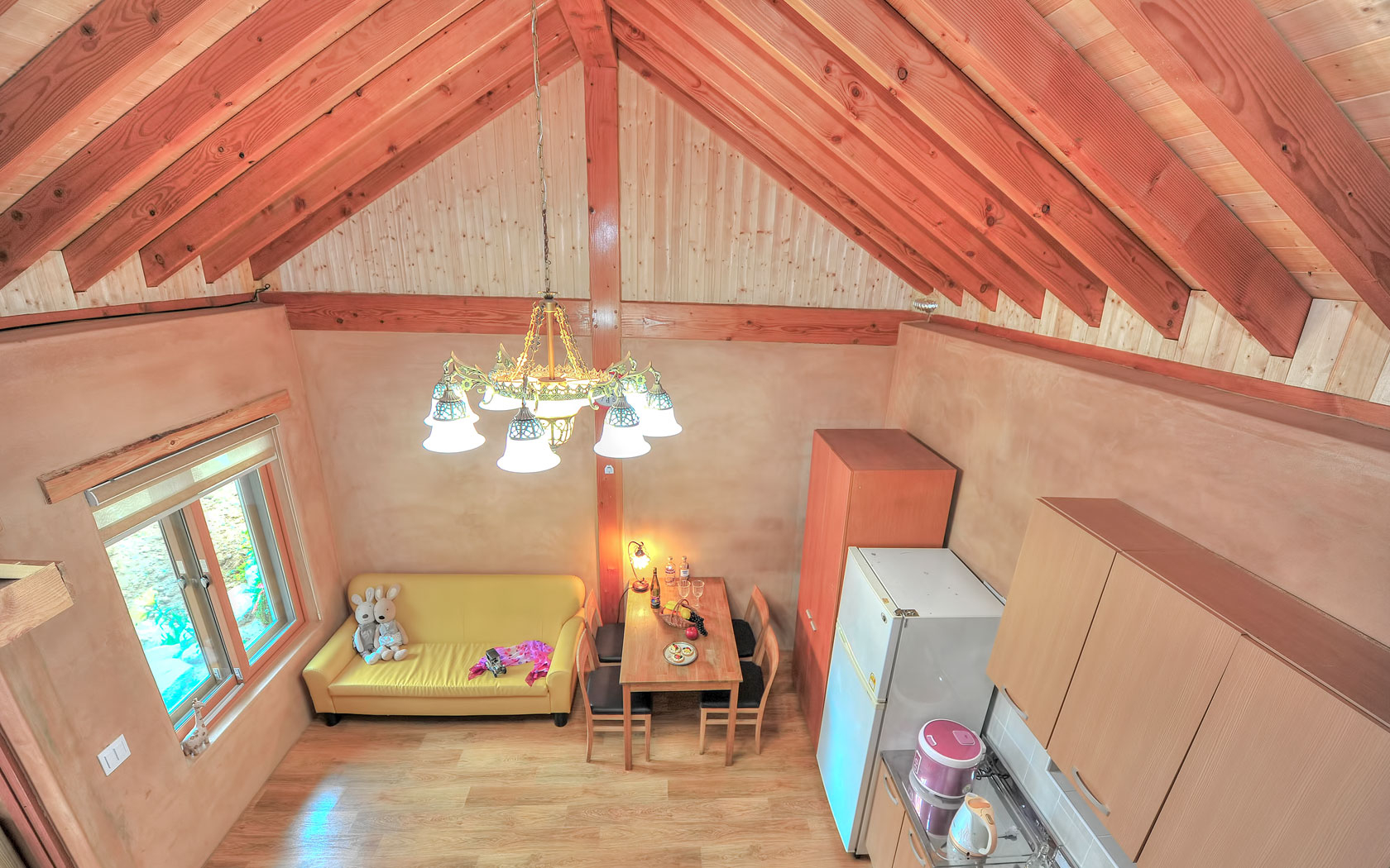 room detail thumbnail 0