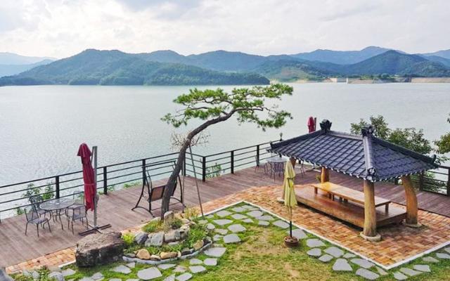 진안 용담댐하늘펜션