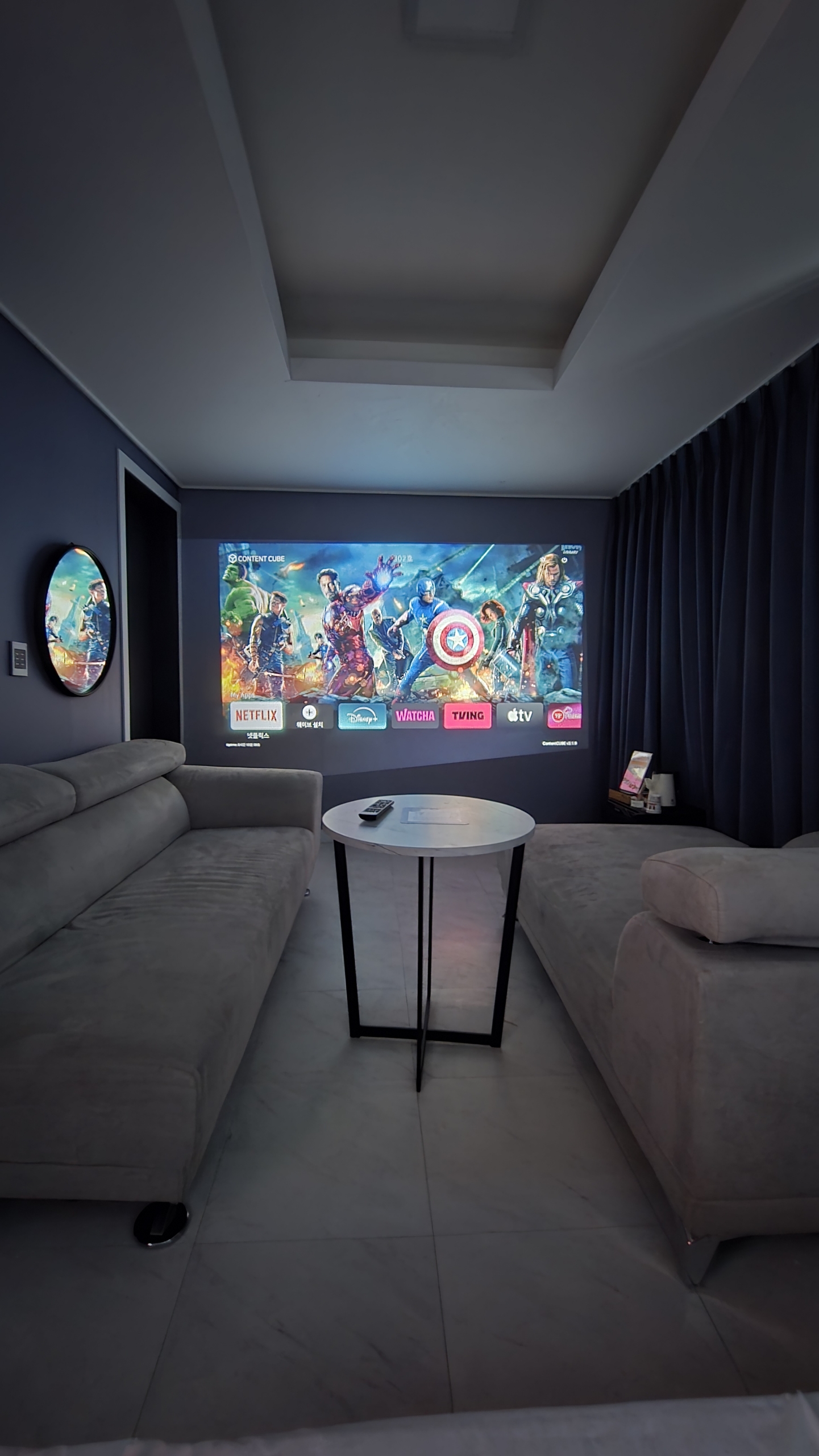 room detail thumbnail 1