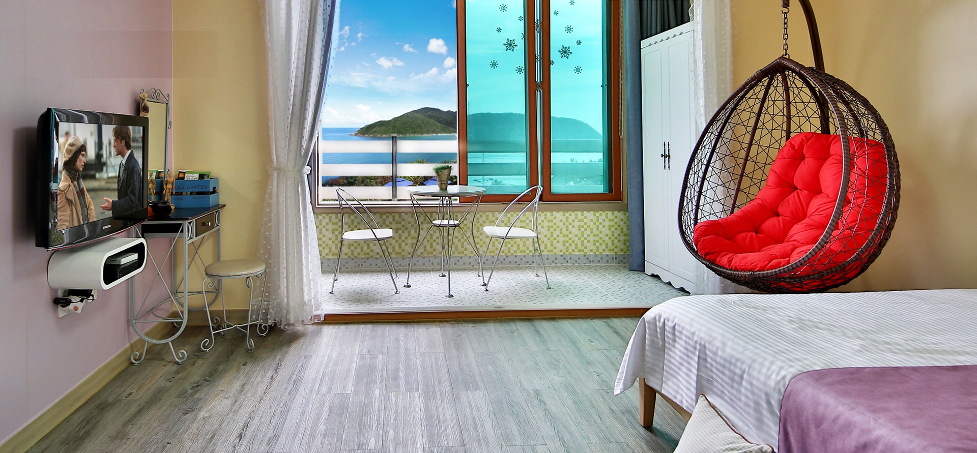 room detail thumbnail 1