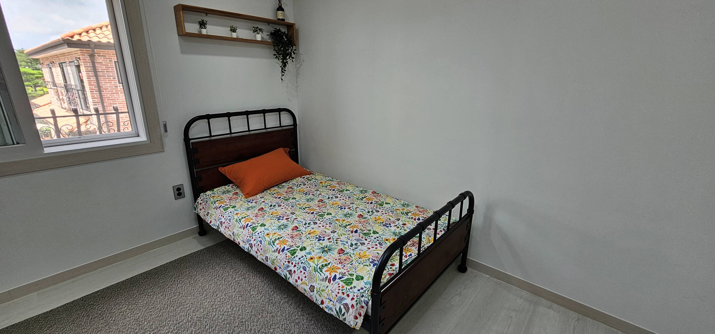 https://yaimg.yanolja.com/v5/2025/08/27/01/68ae5bafb40011.09865575.jpg