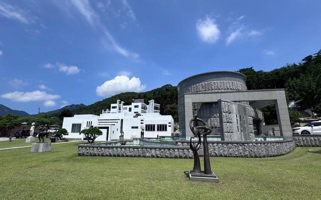 휘목아트리조트