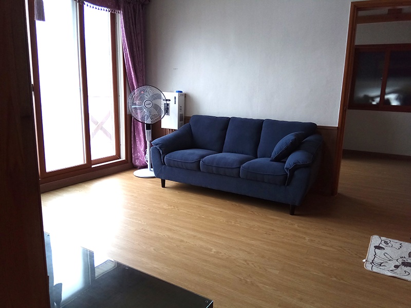 https://yaimg.yanolja.com/v5/2025/09/01/01/68b4faca91f009.07954393.jpg
