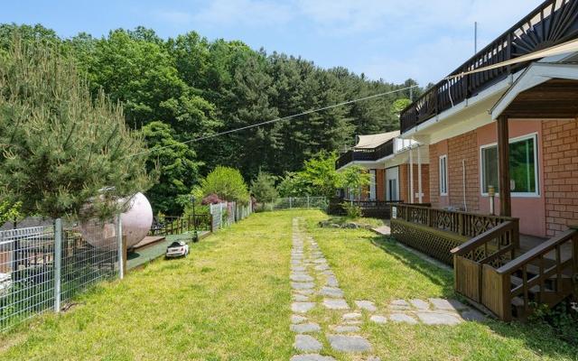 청양 콩밭매는댕댕이펜션