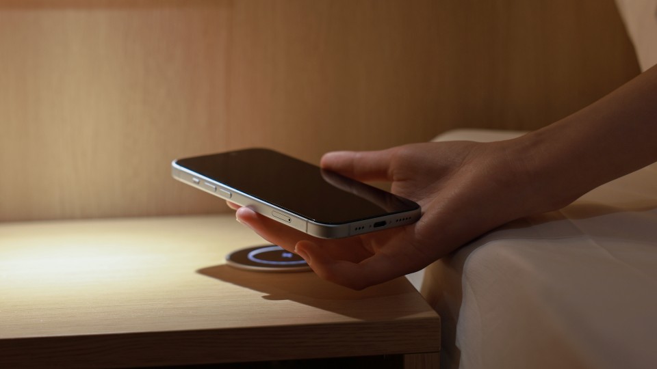 room detail thumbnail 2