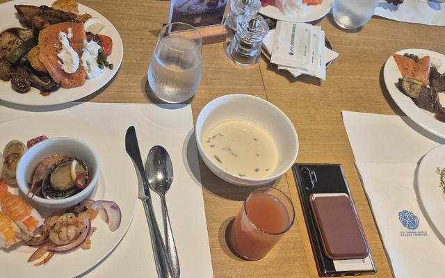 리뷰 대표 이미지