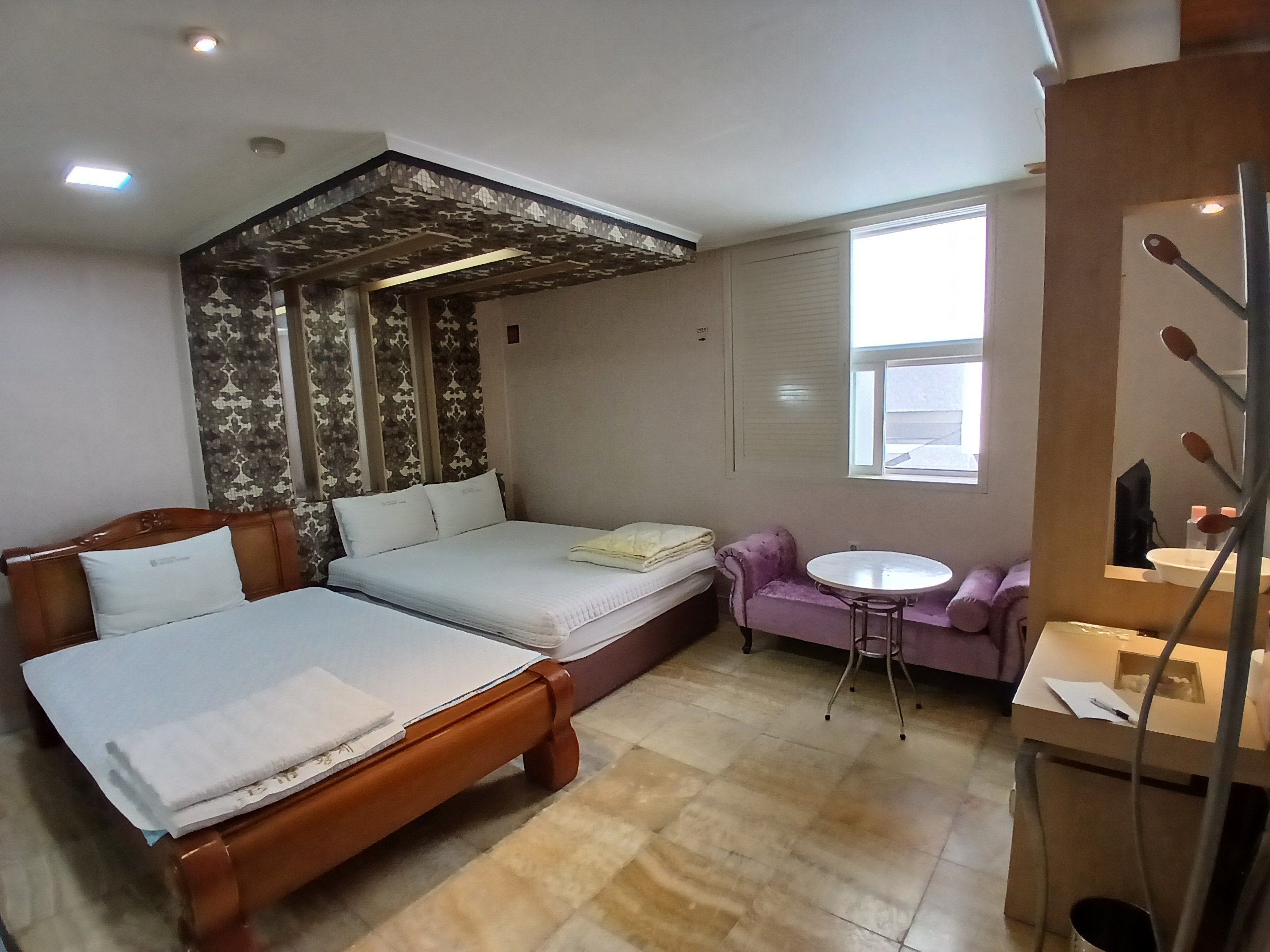 Vip(침대 2 - 퀸1, 싱글1)