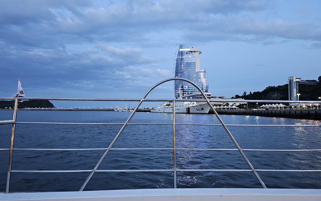 리뷰 대표 이미지