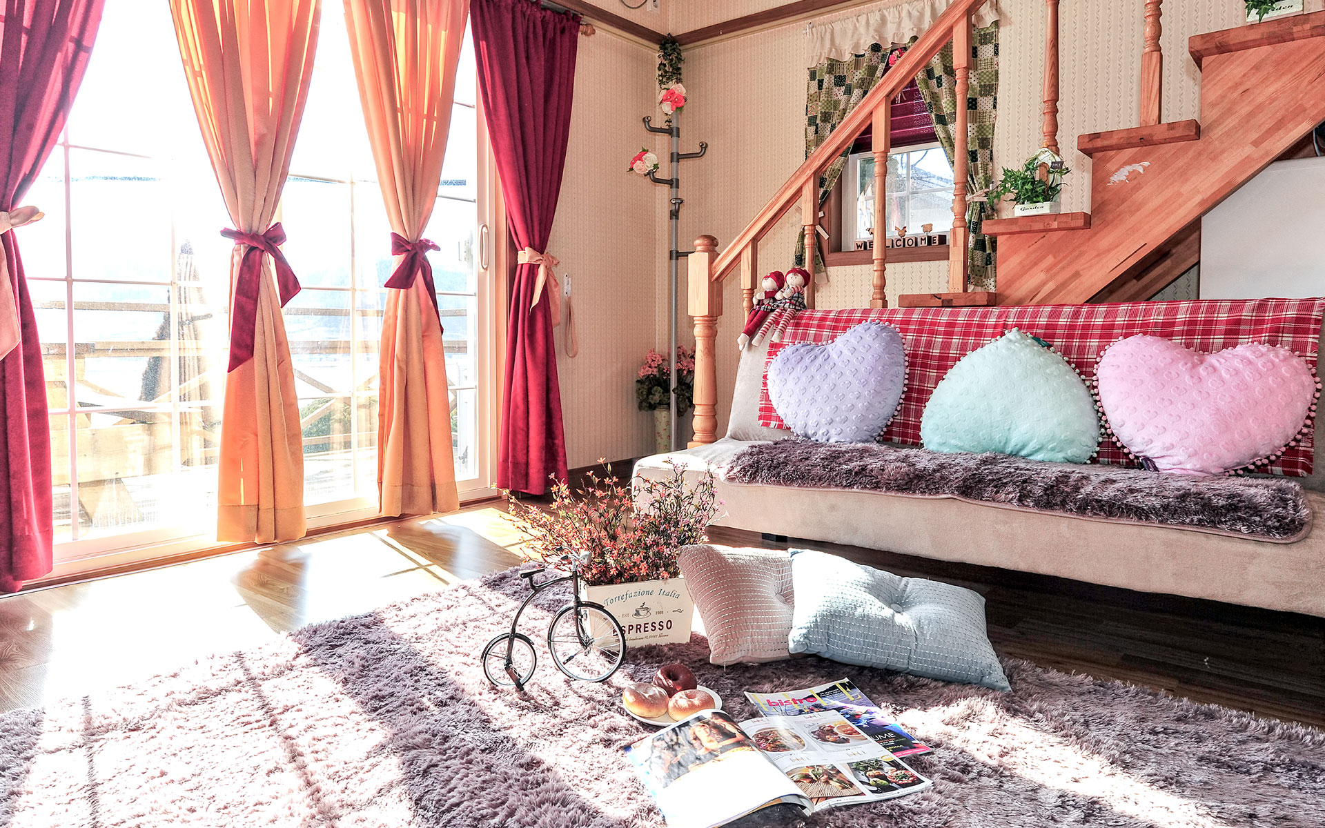 room detail thumbnail 2