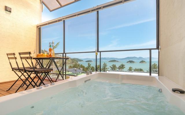 여수 밀라그로 오션뷰 스파 펜션