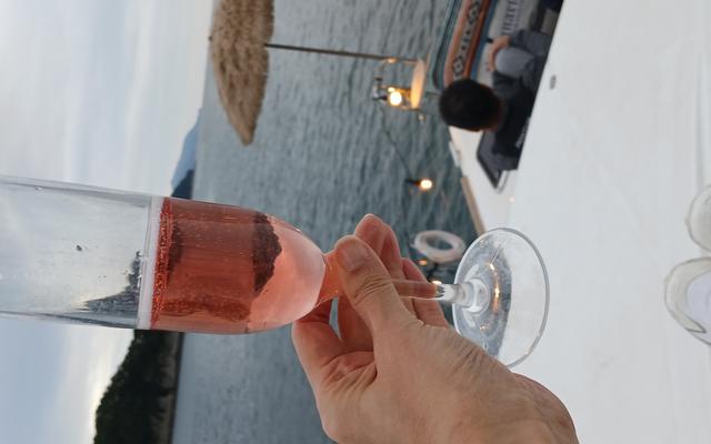 리뷰 대표 이미지