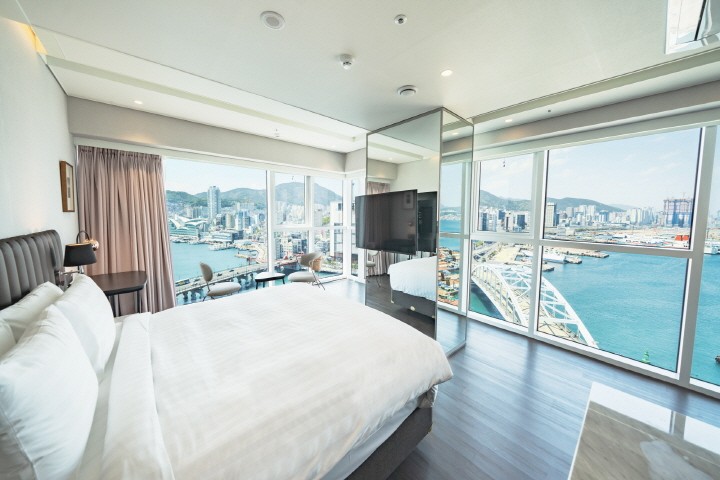 코너 더블 시티 파노라마 → 코너 더블 오션(오션뷰 업그레이드 특가)