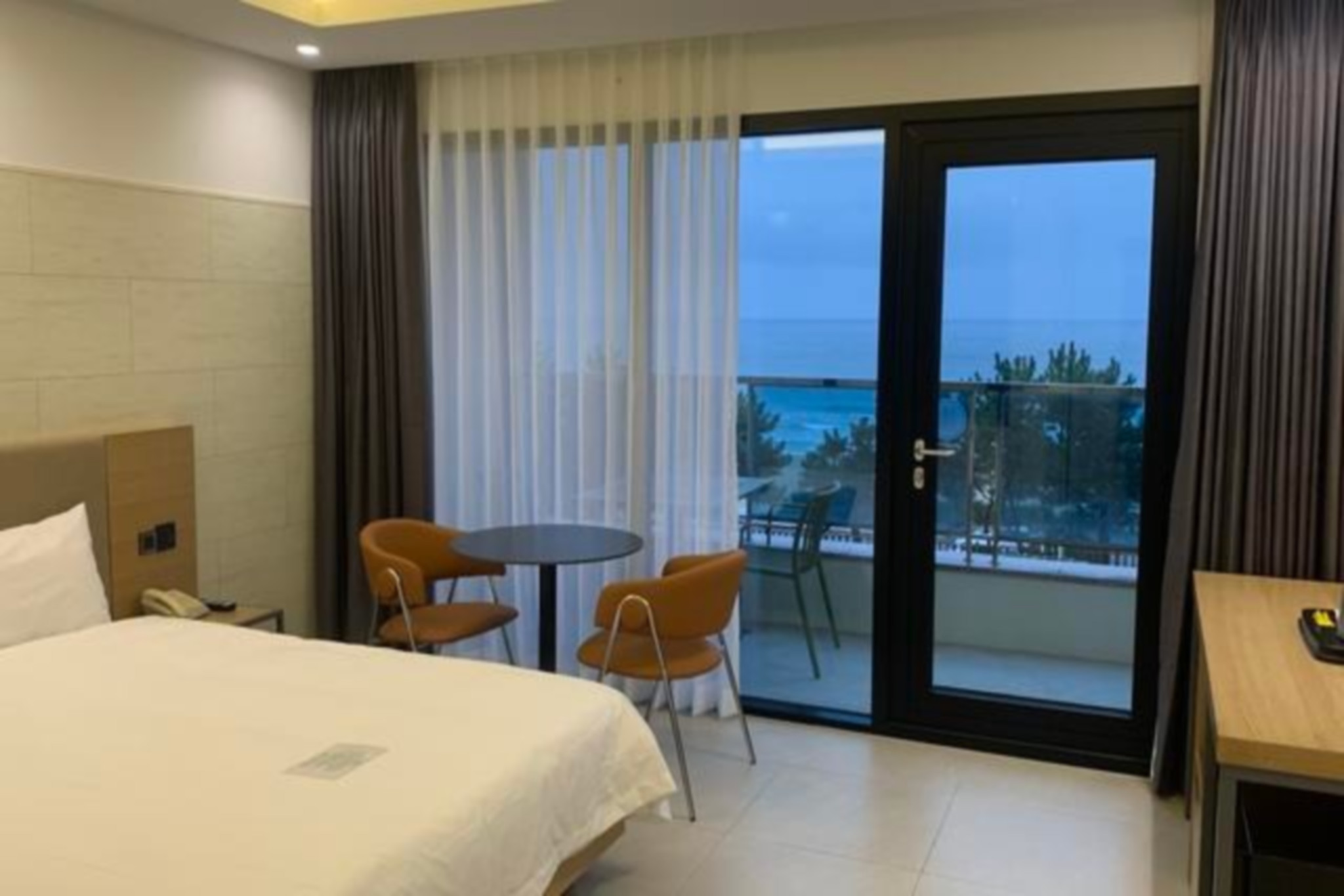 슈페리어 더블 오션(리뉴얼 객실ㅣ12평ㅣ파노라마 오션뷰ㅣ야외테라스+실내욕조) 주중조식