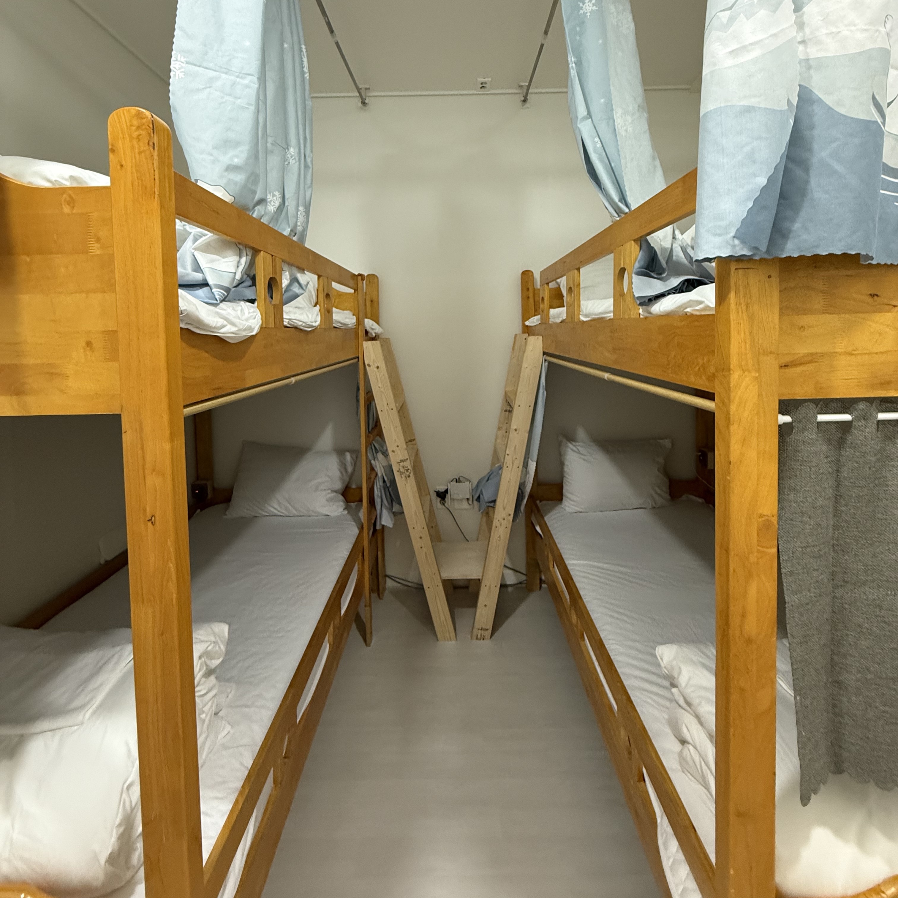 도미토리 남자(랜덤배정)