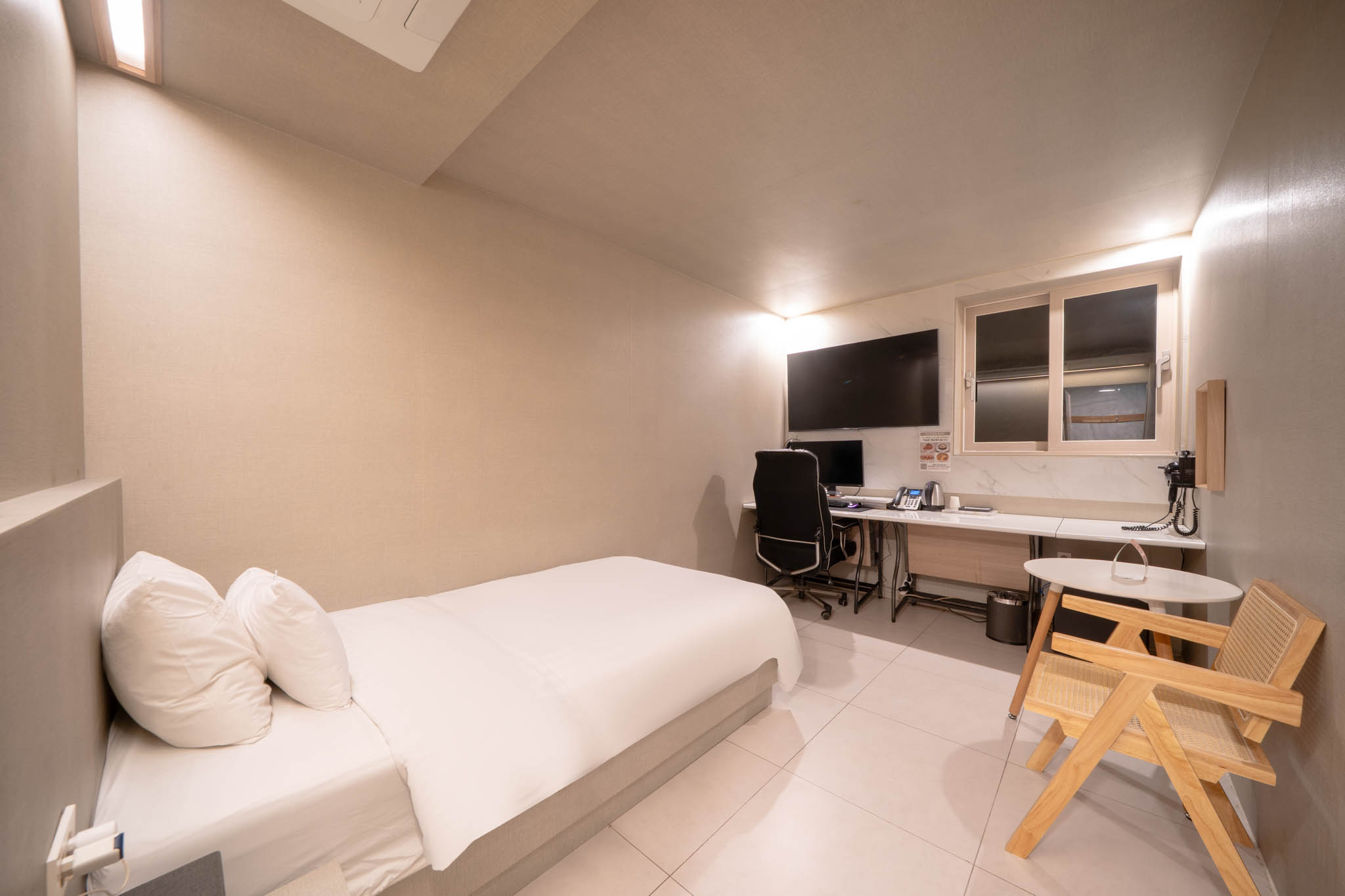 1인실/금연-도보특가(금연, 1PC, RTX3060)