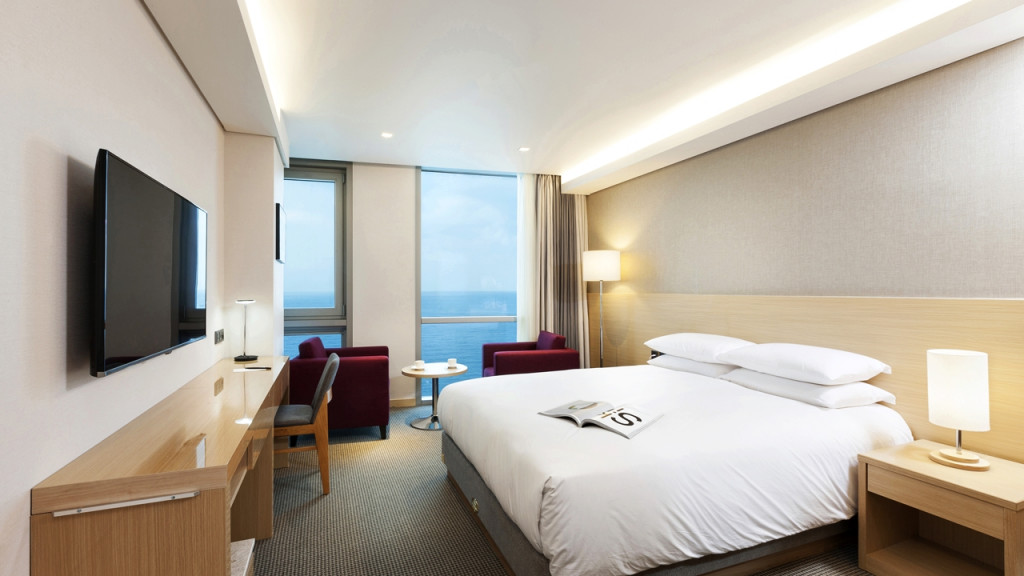 디럭스 더블 오션뷰(2인 조식 PKG)