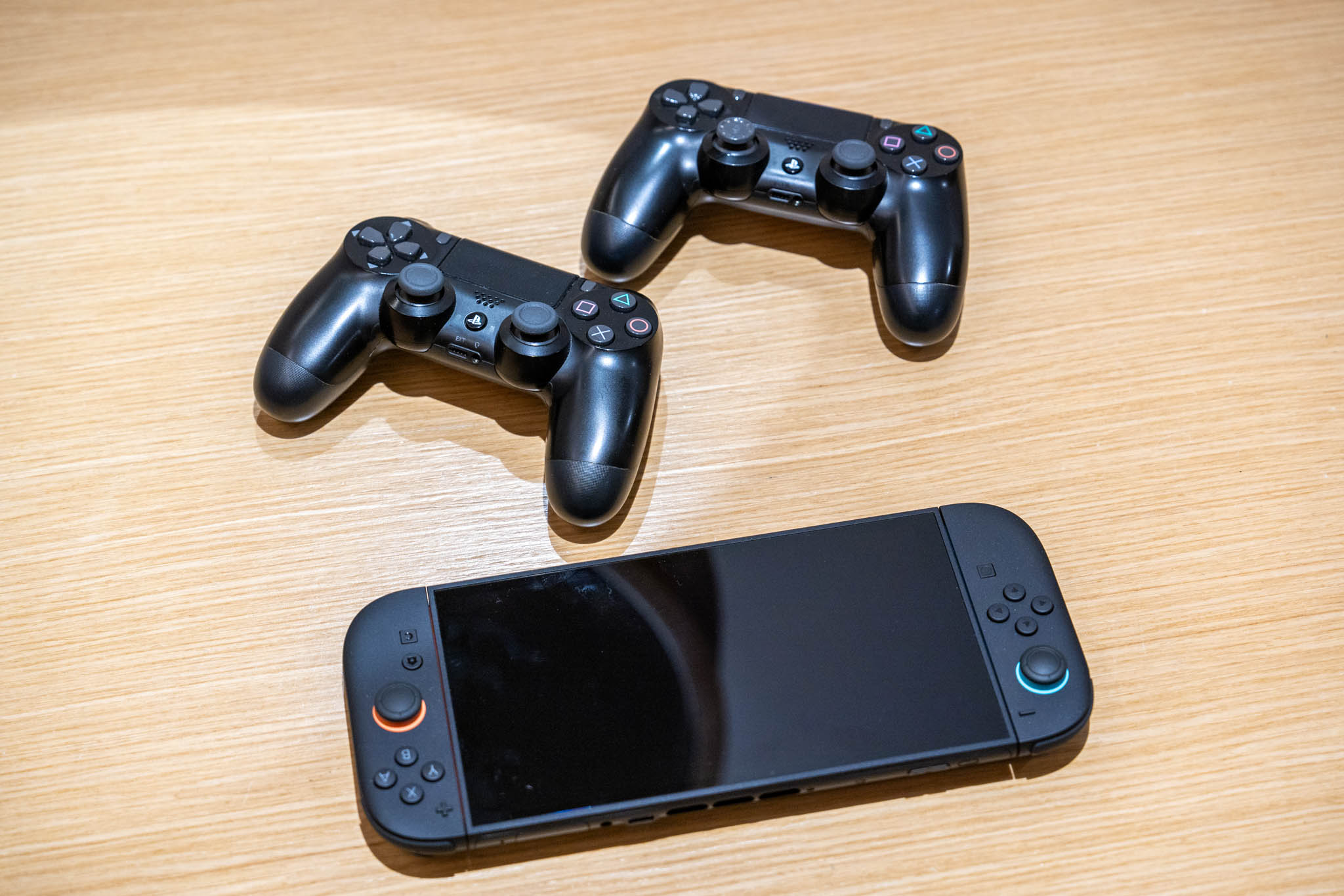 room detail thumbnail 1