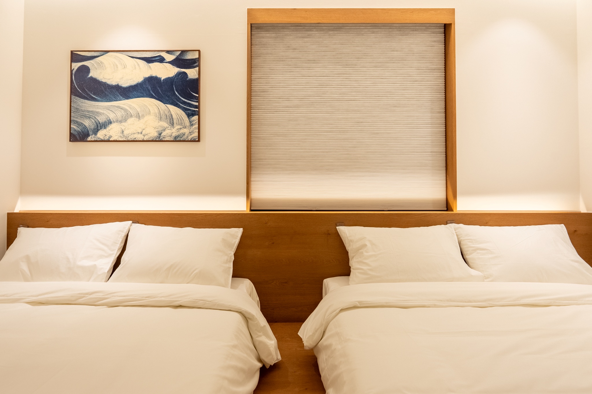 디럭스 (Deluxe)(Room Only)