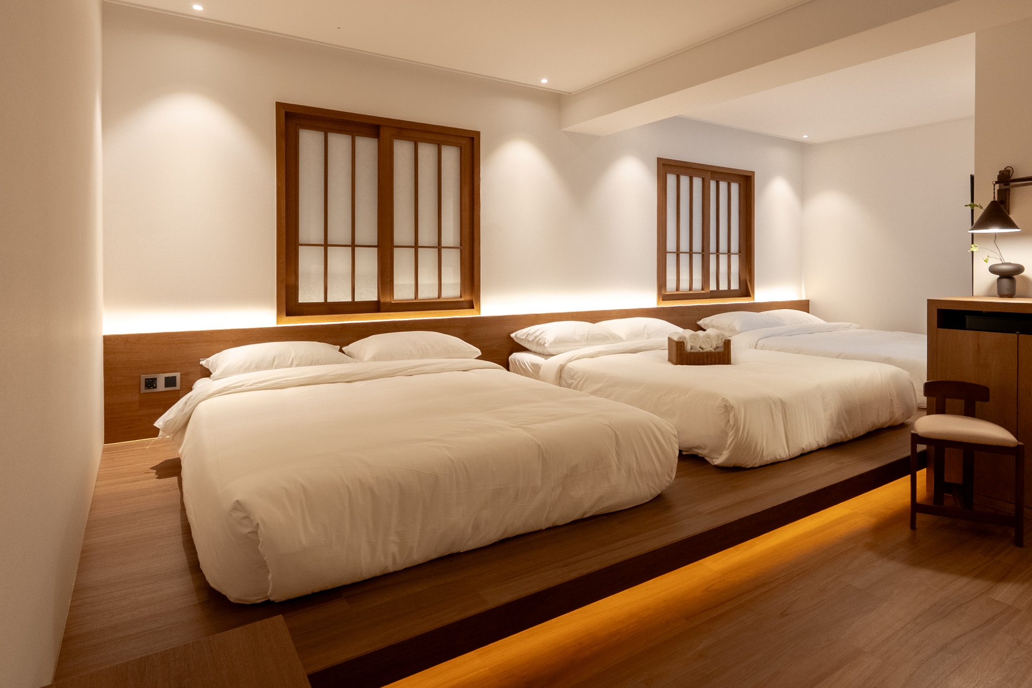 프리미어 트리플 (Premier Triple)(Room Only)