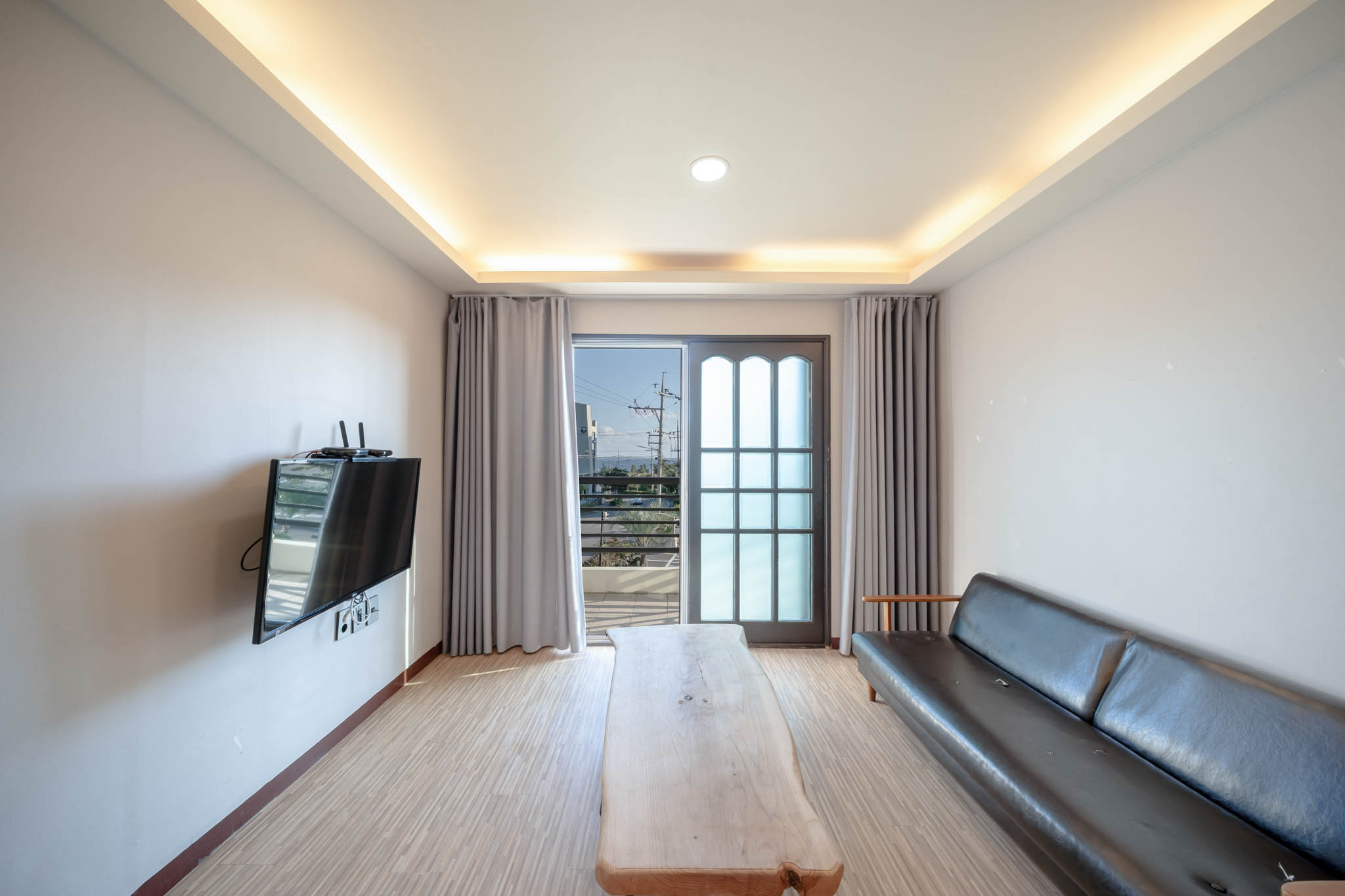 B 스위트 트윈 싱글 - 2/3층 랜덤 NO E/V(4계절 대형온수풀무료/호텔식침구/투룸형(더블2+1인침구)/오션뷰)