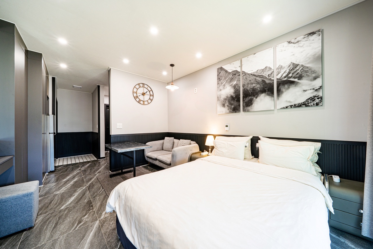 방울꽃 2F(프라이빗 바베큐, 넷플릭스이용가능, 식기세척기)